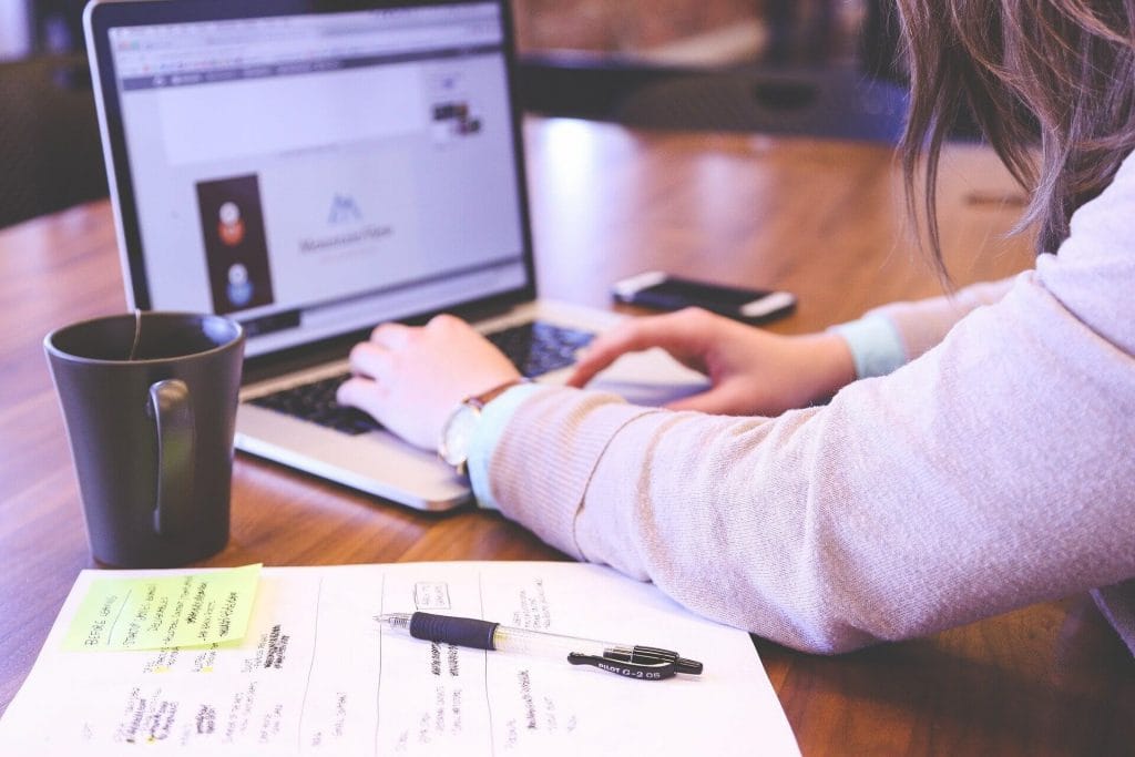Web Design & Development Company - Klashtech Digital Agency Blog - The Top 5 Tips For Running Your Online Business Smoothly - Web Design & Development Agency - Miami | Austin - Klashtech