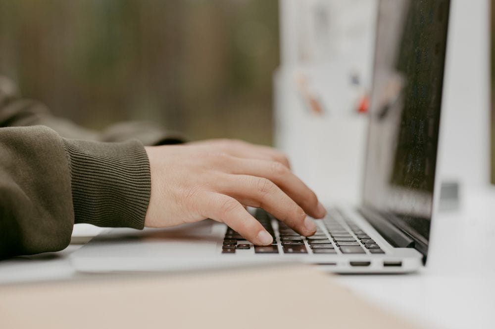 Web Design & Development Company - Klashtech Digital Agency AI content generation for small business - KlashTech